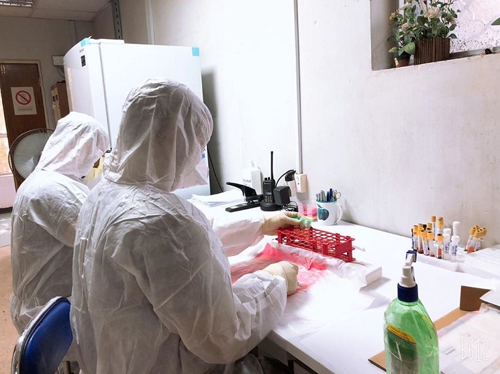 مختبر الصحة العامة المركزي يستمر باستنفار كافة ملاكاته لاجراء الفحص المختبري الخاص بفيروس كورونا