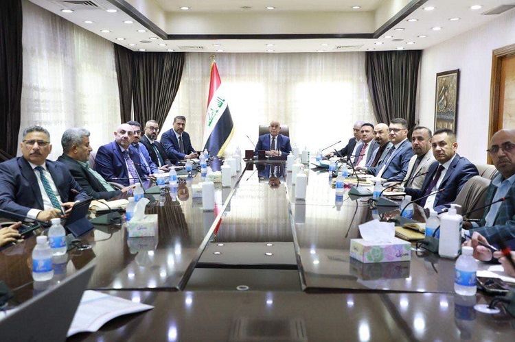 وزير الصحة يترأس الاجتماع الاسبوعي لمركز الوزارة ودوائر الصحة في بغداد لبحث موازنة الوزارة ودوائرها الصحية المقترحة لعام 2024